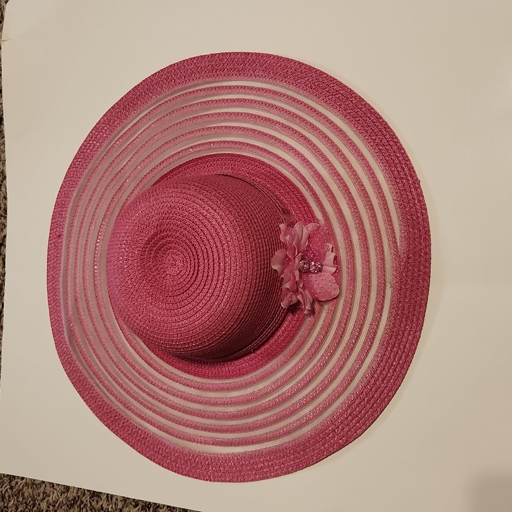 Pink hat - Picture 3 of 3